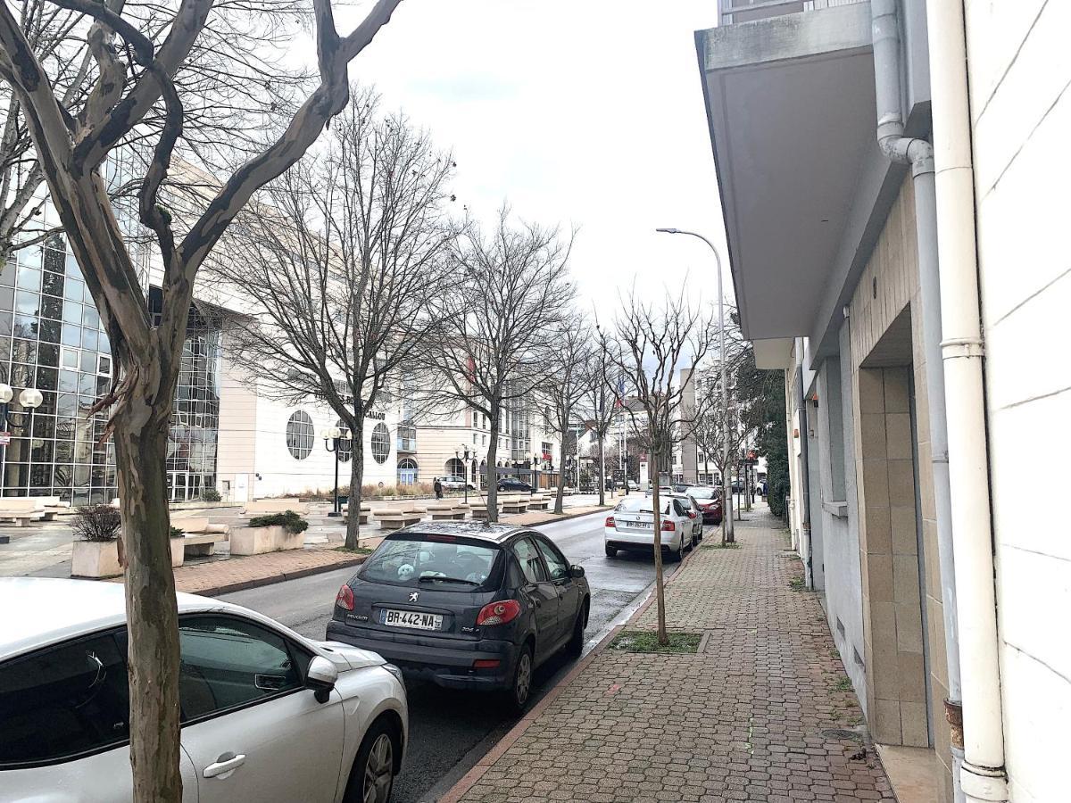 Le Callou - Parking - Face Aux Thermes - Rez De Chaussee Виши Экстерьер фото